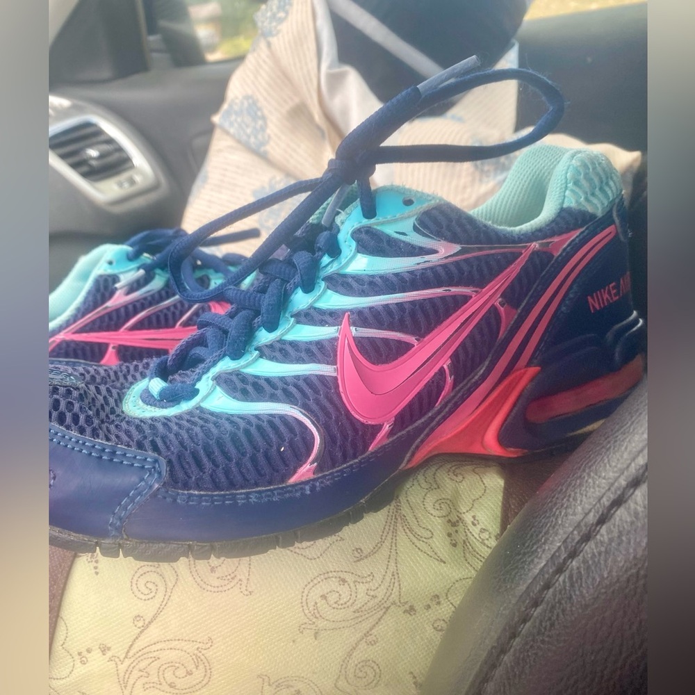 Nike Torch Max Air Women's Athletic Shoes - Navy and Pink and Purplesize 9z
